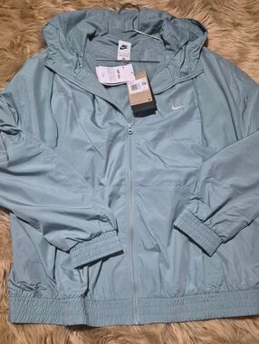 Nike Loose Fit Windbreaker Rain Jacket Zip Up Hoodie